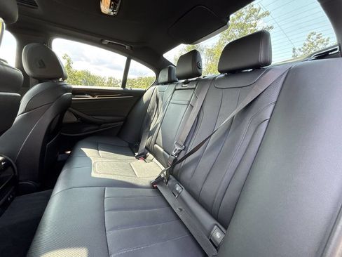 Used 2023 BMW 540i xDrive w/ Premium Package AWD/4WD image 25