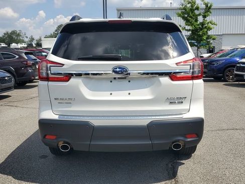 Used 2025 Subaru Ascent Touring w/ Popular Package #1 AWD/4WD image 6