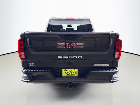 Used 2023 GMC Sierra 1500 Elevation AWD/4WD image 7