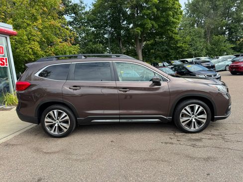 Used 2020 Subaru Ascent Limited w/ Technology Package AWD/4WD image 8