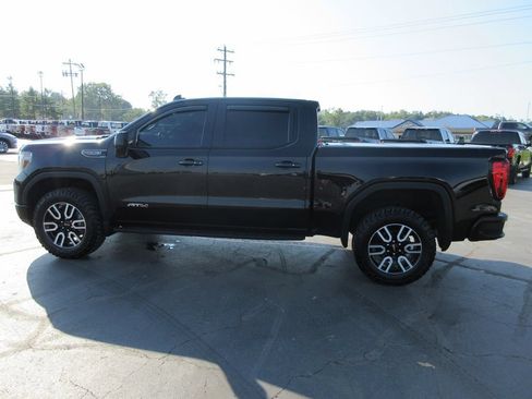 Certified 2021 GMC Sierra 1500 AT4 w/ AT4 Premium Package AWD/4WD image 14