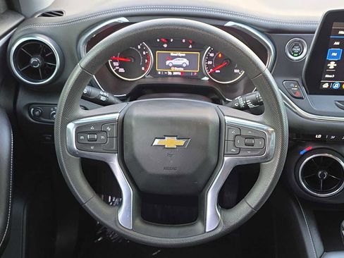 Used 2023 Chevrolet Blazer LT image 19