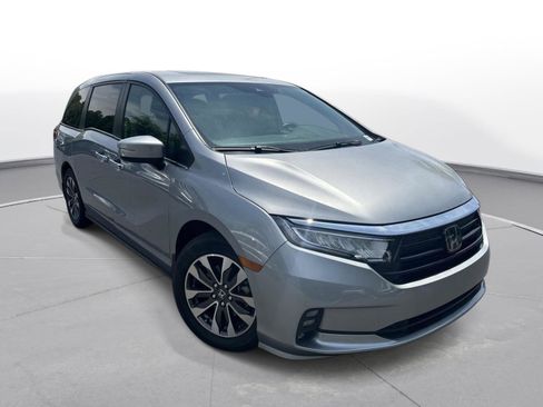 Used 2023 Honda Odyssey EX-L image 4
