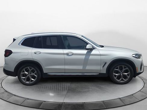 Used 2022 BMW X3 xDrive30i AWD/4WD image 6