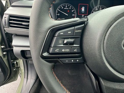 Used 2025 Subaru Crosstrek 2.5i Limited image 29