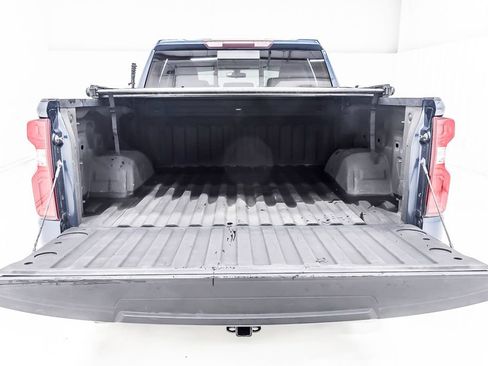 Used 2019 Chevrolet Silverado 1500 LT Trail Boss AWD/4WD image 38