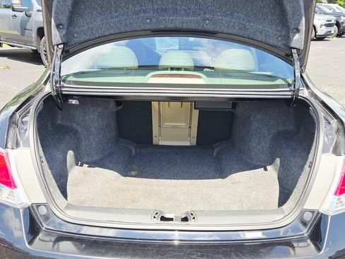 Used 2010 Honda Accord EX-L image 11