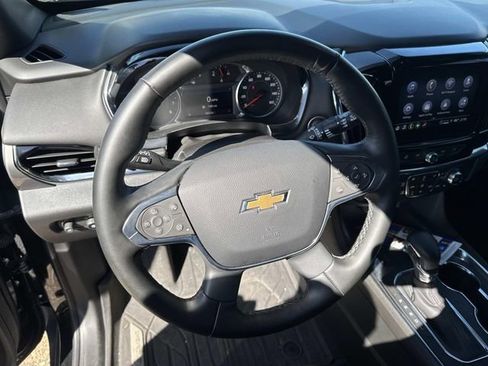 Used 2023 Chevrolet Traverse LT w/ LPO, Floor Liner Package image 27