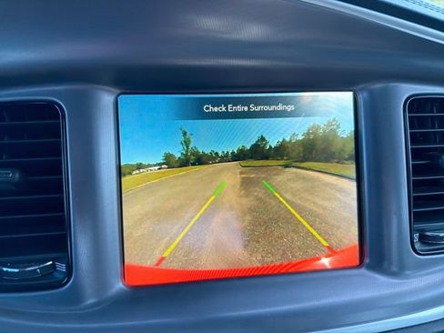 Used 2022 Dodge Charger R/T w/ Plus Group RWD image 21