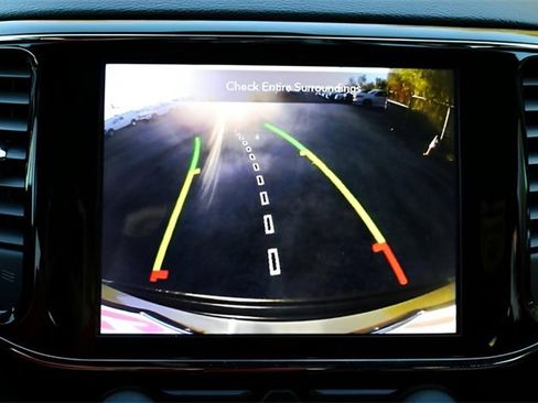 Used 2020 Jeep Grand Cherokee Altitude image 20