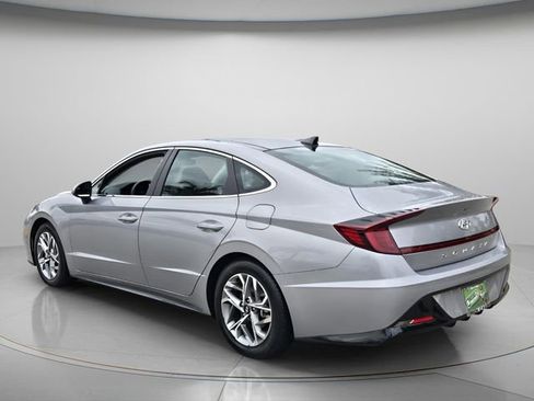 Used 2023 Hyundai Sonata SEL w/ Convenience Package FWD image 7