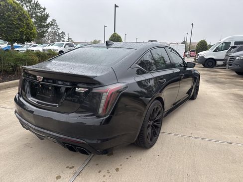 Used 2024 Cadillac CT5 V Blackwing w/ Driver Assist Package image 4