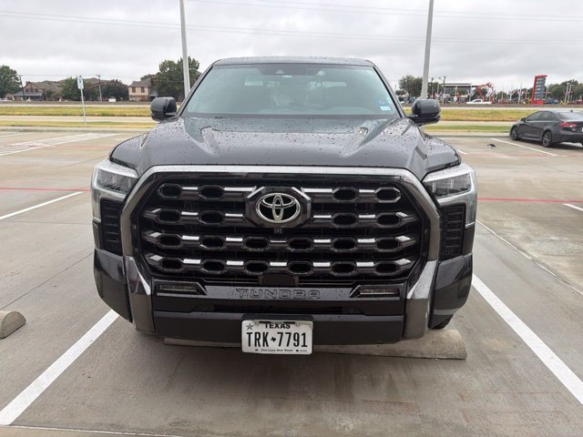 Used 2022 Toyota Tundra Platinum AWD/4WD image 3