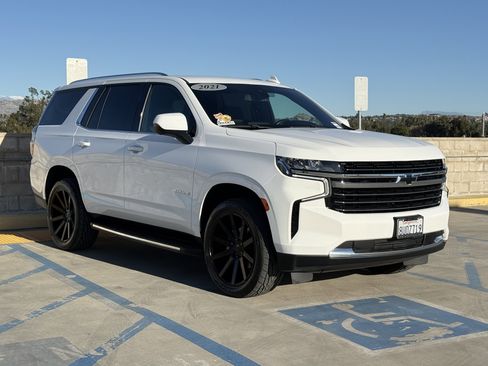 Used 2021 Chevrolet Tahoe LT image 2