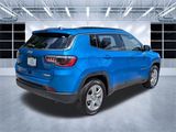 Used 2022 Jeep Compass Latitude image 4