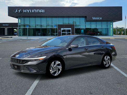 New 2026 Hyundai Elantra Limited FWD image 21