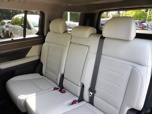 Certified 2026 Hyundai Santa Fe Limited FWD image 23