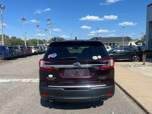Used 2024 Subaru Ascent Touring AWD/4WD image 5