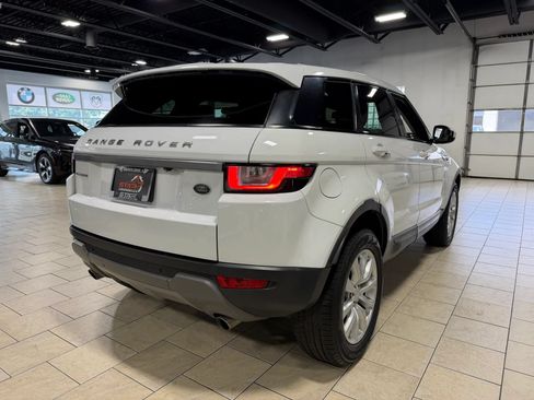 Used 2018 Land Rover Range Rover Evoque SE AWD/4WD image 6