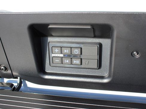 Used 2026 Chevrolet Silverado 3500 High Country w/ High Country Premium Package AWD/4WD image 32