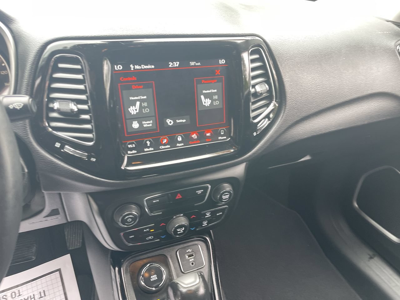 Used 2018 Jeep Compass Limited w/ Navigation Group AWD/4WD image 35