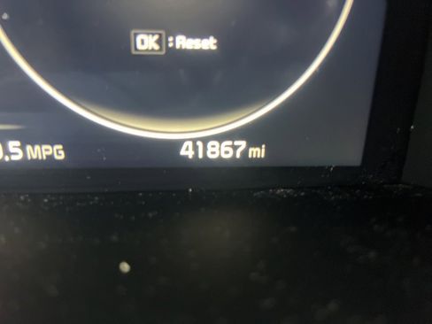 Used 2023 Kia Sorento SX image 10