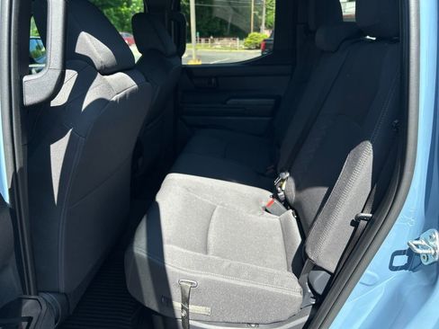 Certified 2026 Toyota Tacoma SR5 AWD/4WD image 29