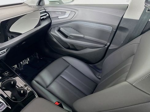 Certified 2025 Audi A5 2.0T Premium w/ Convenience Package image 23