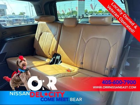Used 2023 Ford Expedition Platinum AWD/4WD image 12