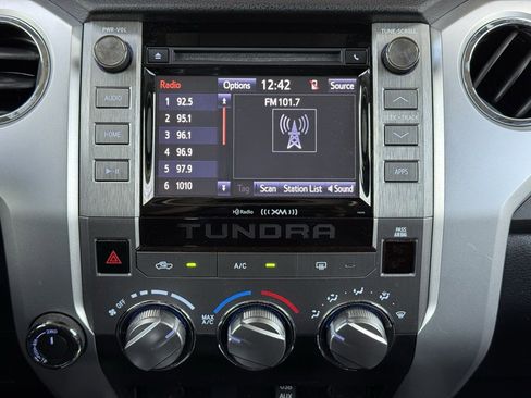 Used 2019 Toyota Tundra SR5 w/ SR5 Upgrade Package image 10