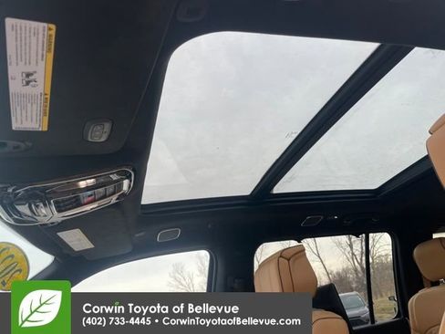 Used 2023 Jeep Grand Wagoneer L Series III w/ Rear Seat Video Group 1 image 21