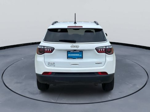 Used 2024 Jeep Compass Latitude AWD/4WD image 7