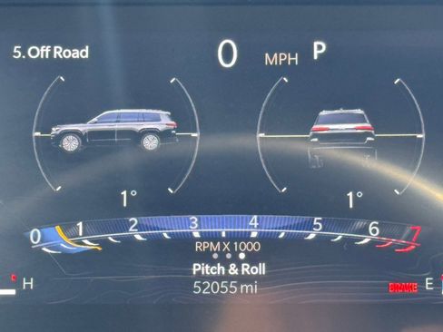 Used 2024 Jeep Grand Cherokee L Limited w/ Luxury Tech Group II image 20