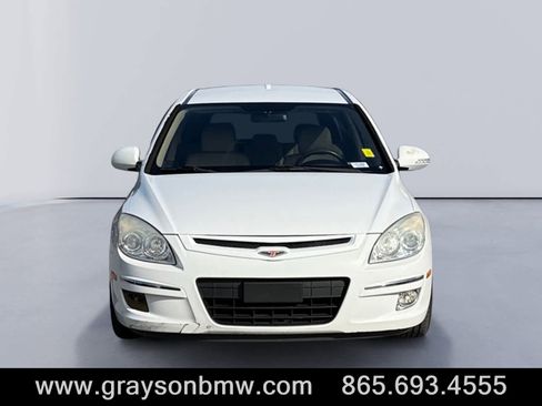 Used 2011 Hyundai Elantra GLS image 8