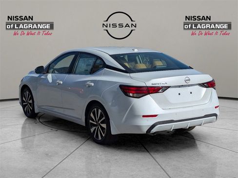 Certified 2025 Nissan Sentra SV w/ SV Premium Package image 7