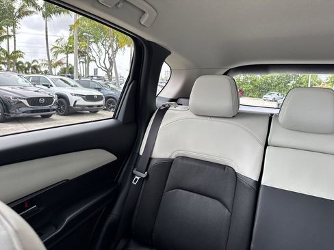 New 2026 MAZDA CX-5 Preferred AWD/4WD image 17