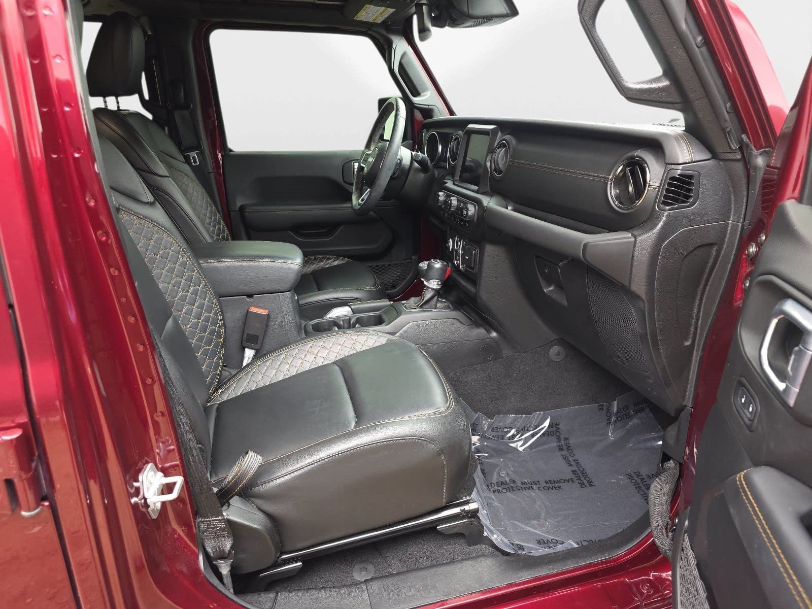 Used 2021 Jeep Wrangler Unlimited Sahara AWD/4WD image 34