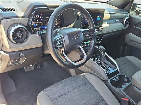 Used 2024 Chevrolet Colorado ZR2 w/ Safety Package AWD/4WD image 12
