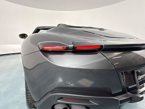 Used 2025 Ferrari Roma Spider RWD image 57