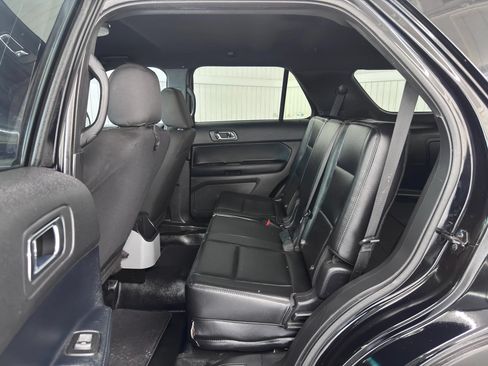 Used 2016 Ford Explorer 4WD Police Interceptor image 12