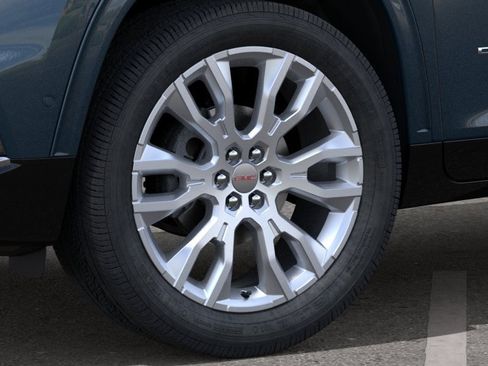 New 2026 GMC Acadia Denali w/ Super Cruise Package AWD/4WD image 9