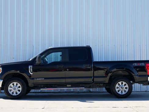 Used 2022 Ford F250 XL w/ STX Appearance Package image 8