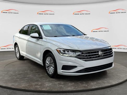 Used 2019 Volkswagen Jetta S w/ Driver Assistance Package FWD image 5