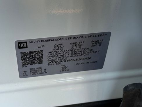 Used 2025 Chevrolet Blazer LT FWD image 29