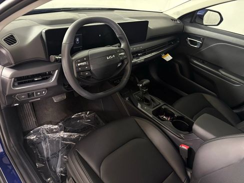 New 2026 Kia K4 EX FWD image 16