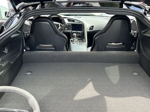 Used 2018 Chevrolet Corvette Z06 RWD image 53