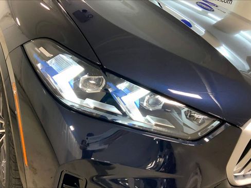 New 2026 BMW X5 xDrive50e image 13