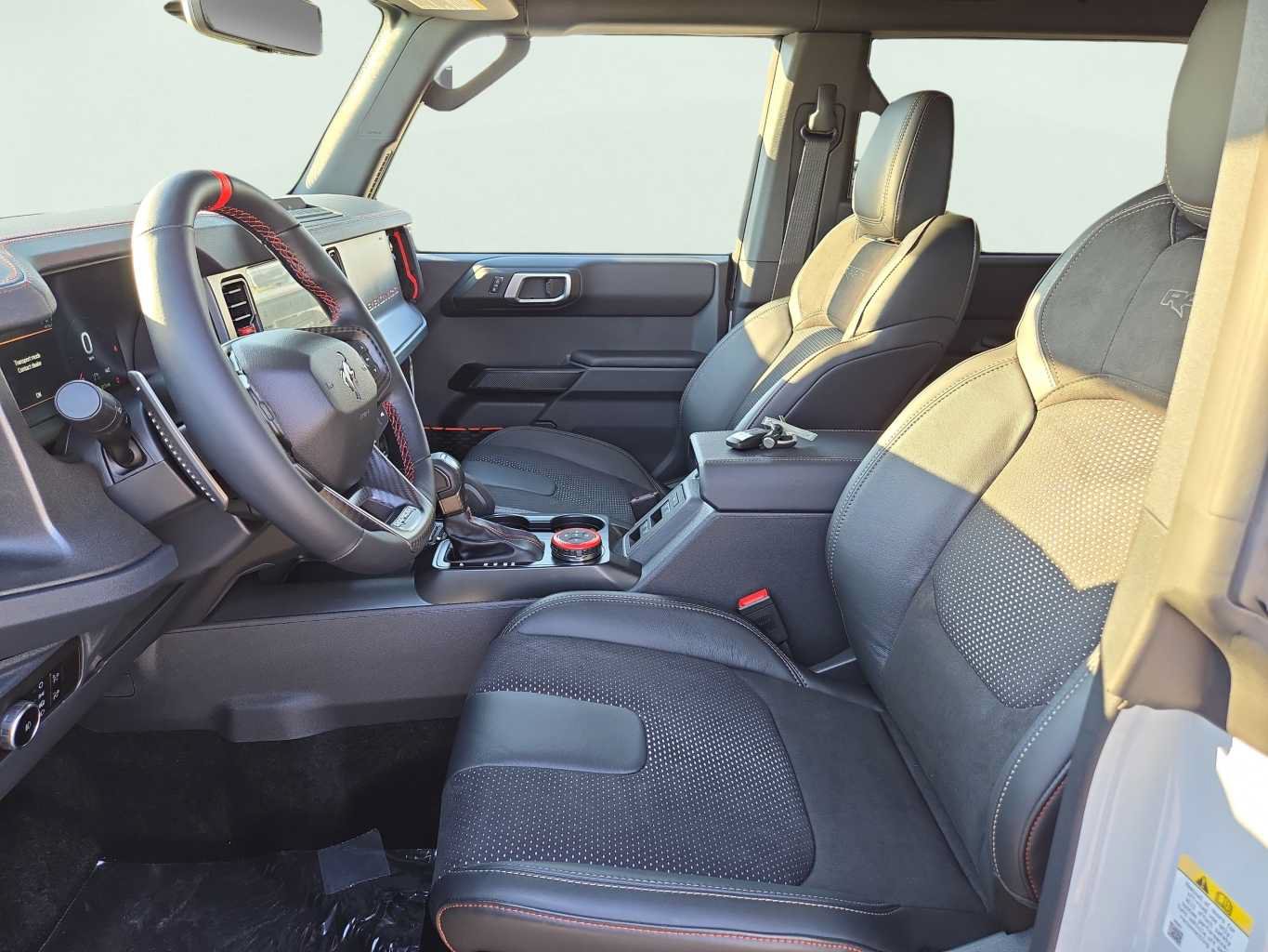 New 2026 Ford Bronco Raptor w/ Interior Carbon Fiber Pack AWD/4WD image 9
