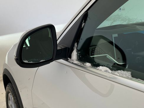 New 2026 BMW X5 xDrive40i w/ Premium Package image 24