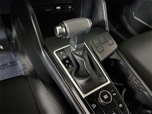 Used 2024 Kia Sportage LX image 30